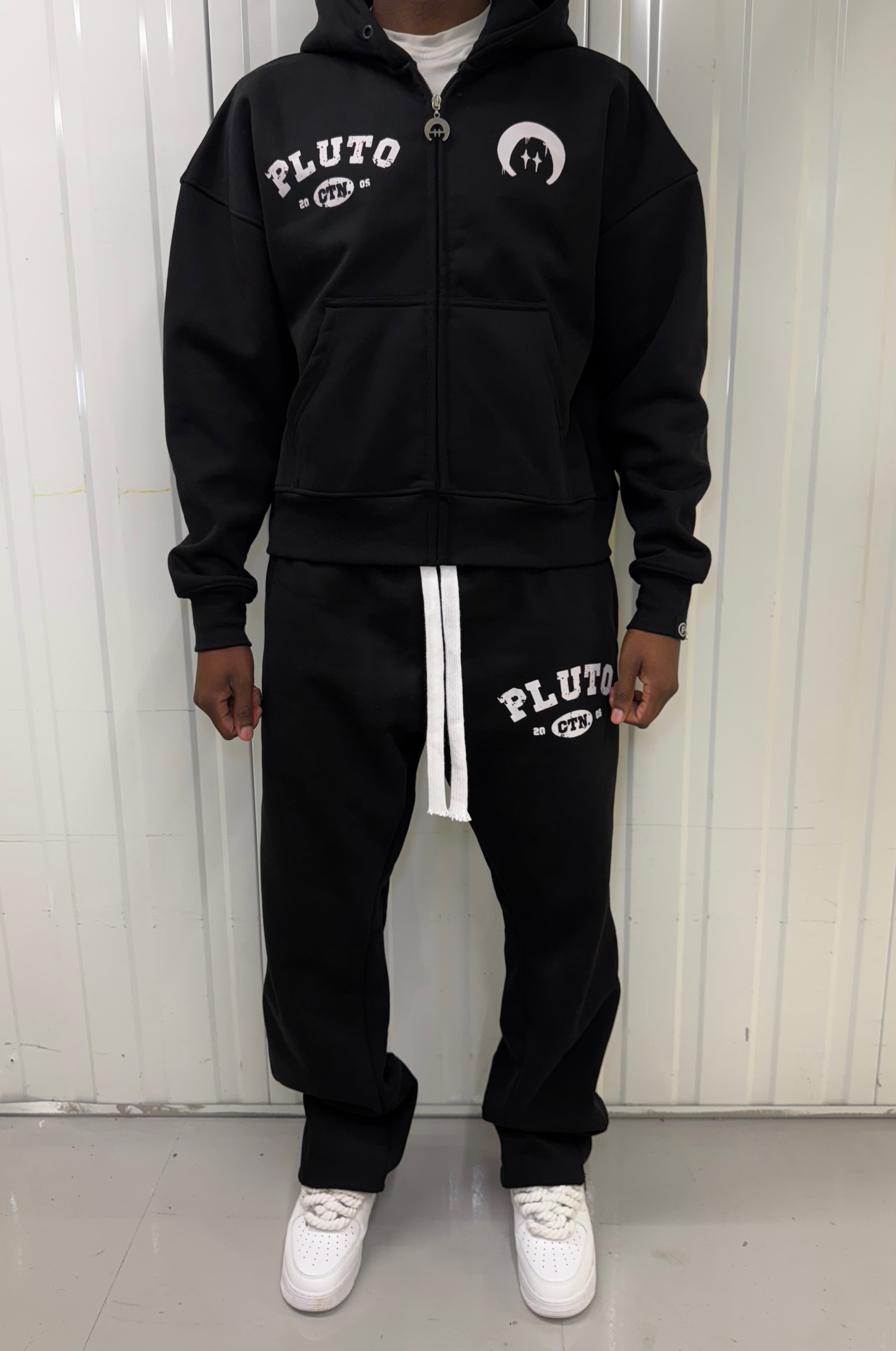 Black everyday hoodie