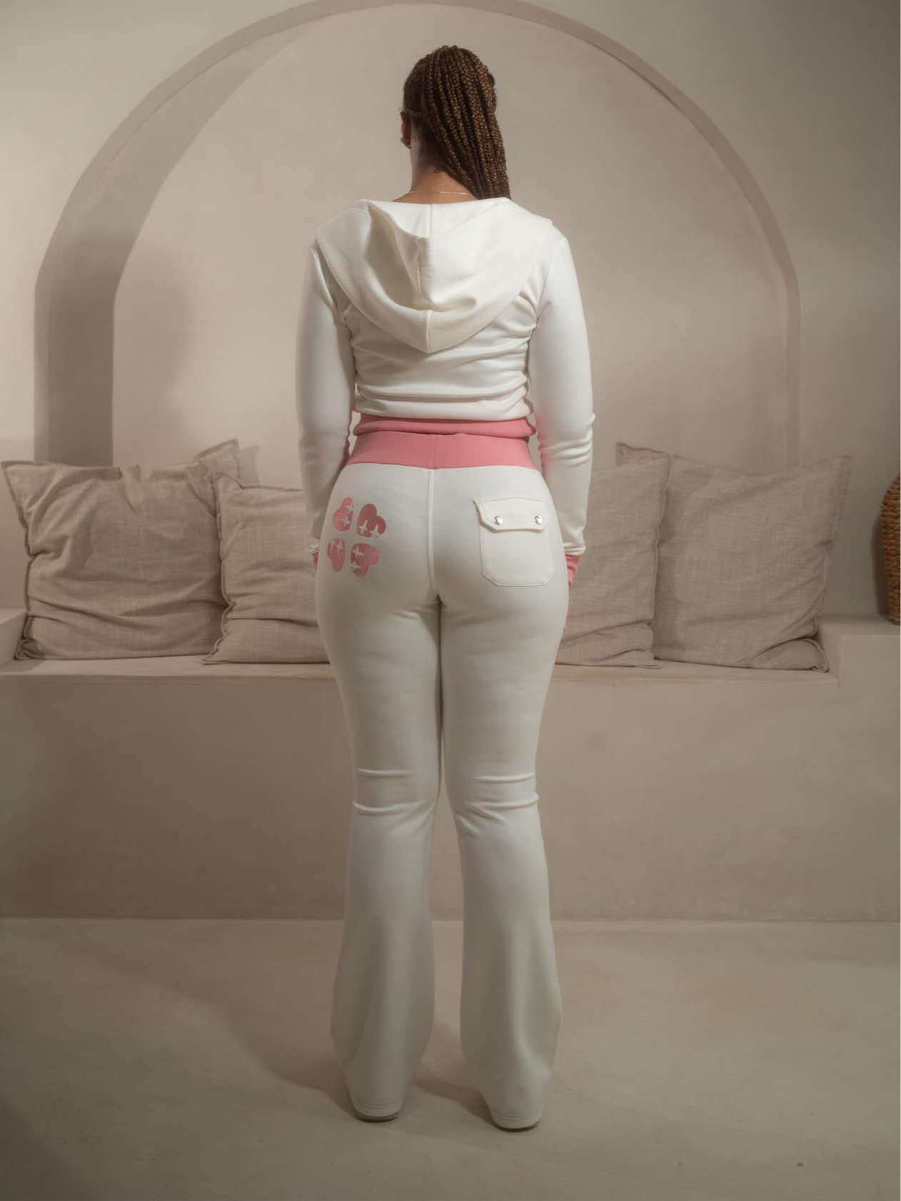 White VVS flare pants