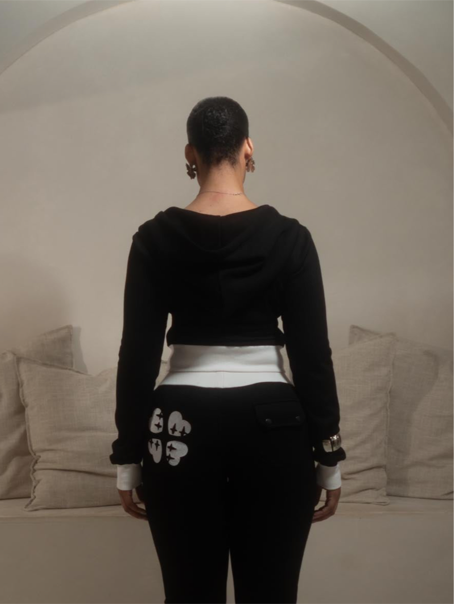 Black VVS cropped hoodie